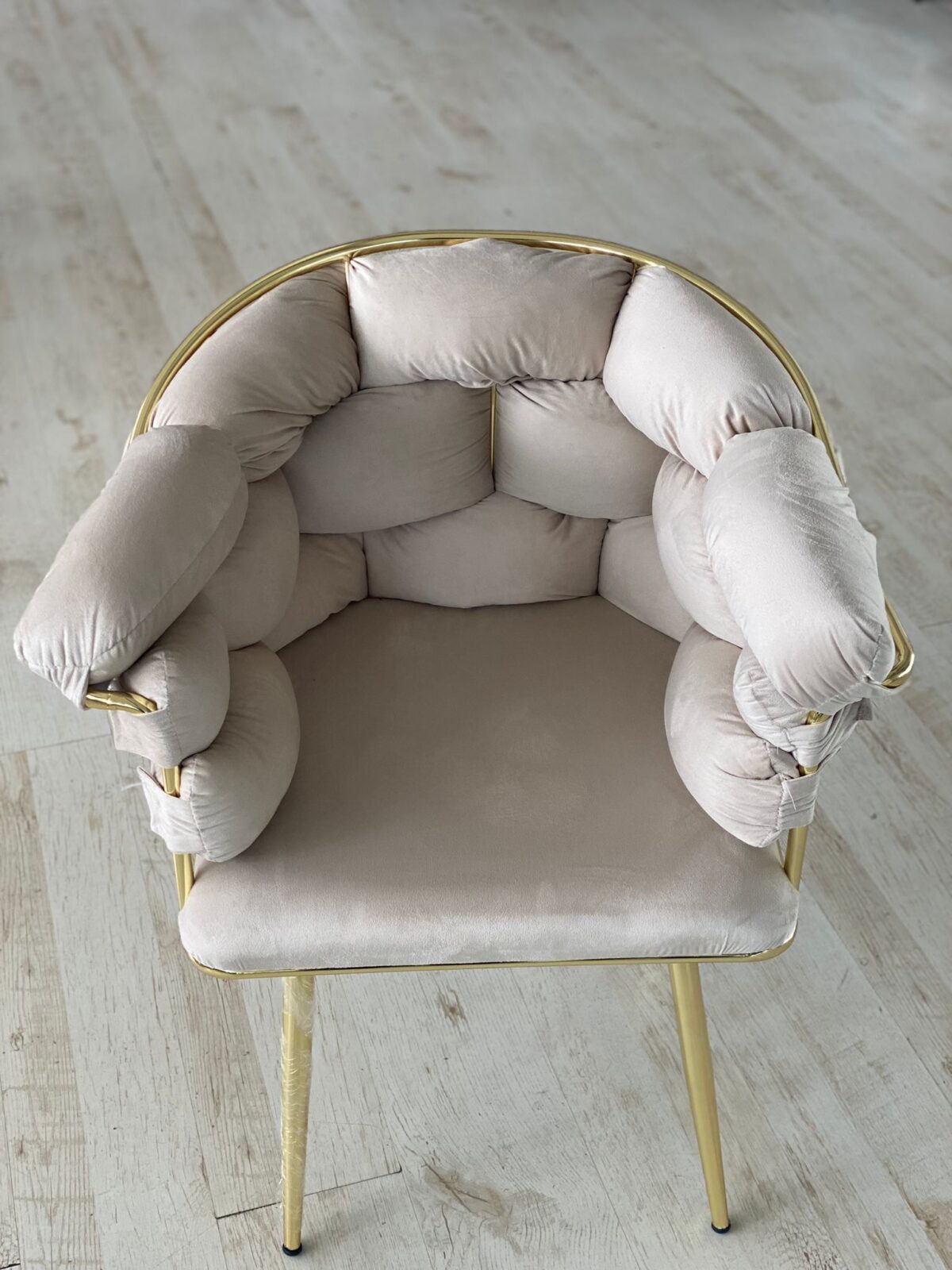 Wavy Fluwelen Stoelen - Metalen Poten - Beige - Görsel 2