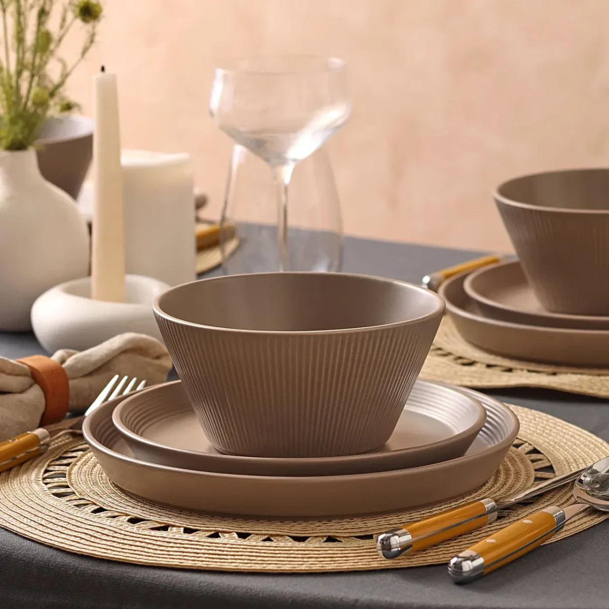 Karaca Mirum - Stoneware Serviesset - 4-Persoons - 12-Delig - Image 6