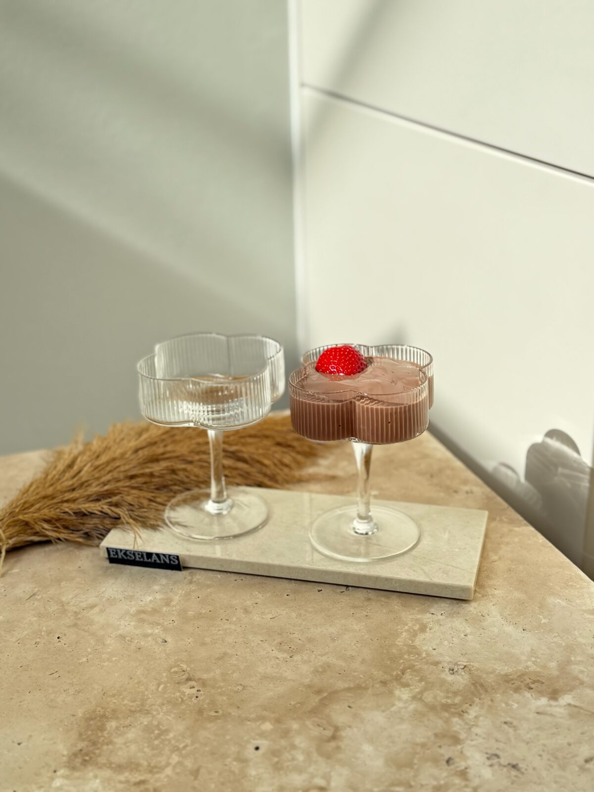 Ekselans – Geribbelde Glazen Op Voet – Set van 6 - Glas - 160 ml - Image 2