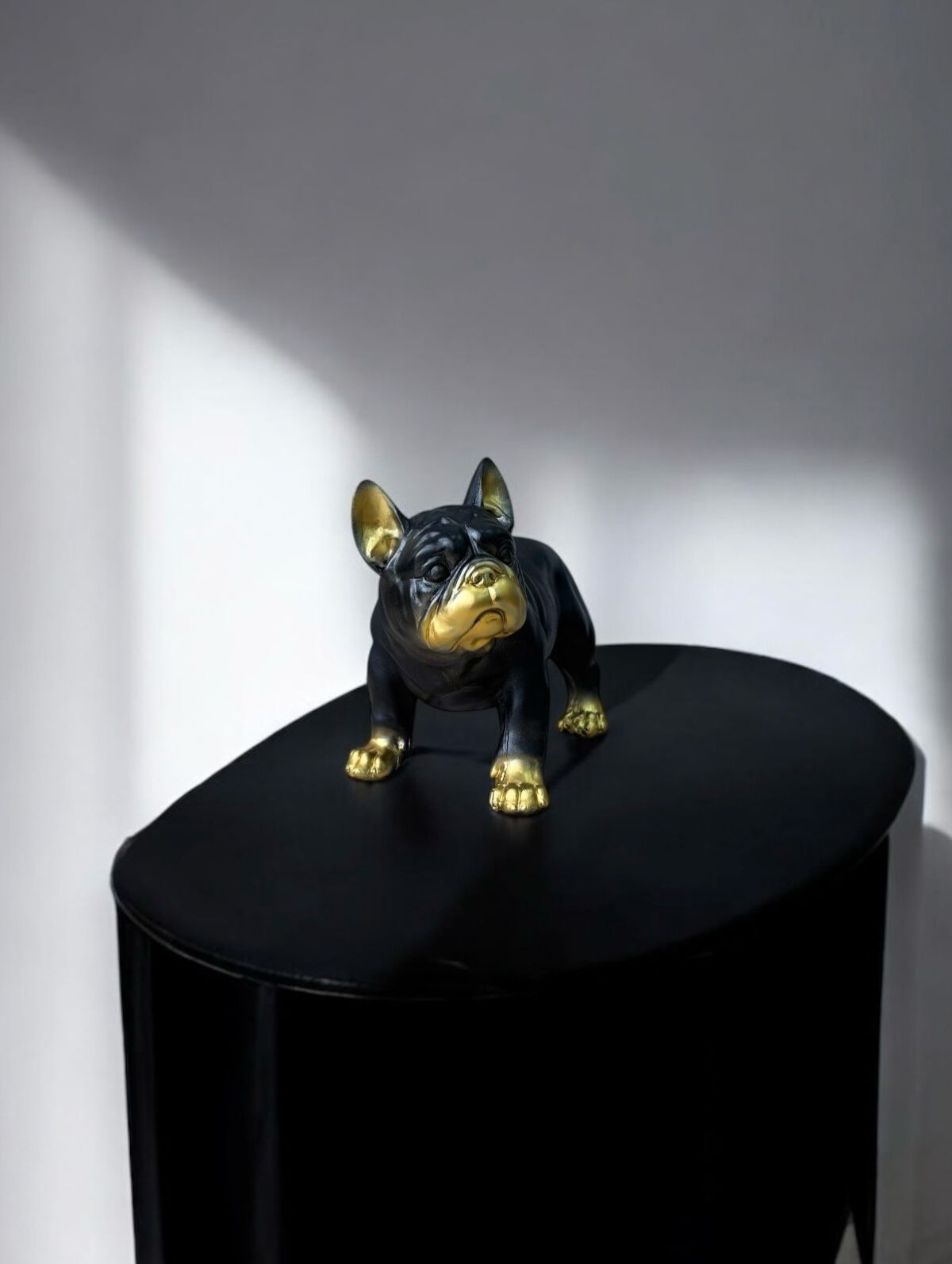 Ekselans EK-347 - Zwarte Bulldog Decoratie – 25 x 30 cm – met Goudkleurige Details – Beeld - Afbeelding 2