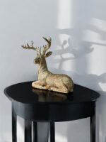 Ekselans EK-303 - Gouden Herten Beeld – 40 x 40 cm – Luxe Decoratie – Klassiek & Stijlvol Design - Afbeelding 3