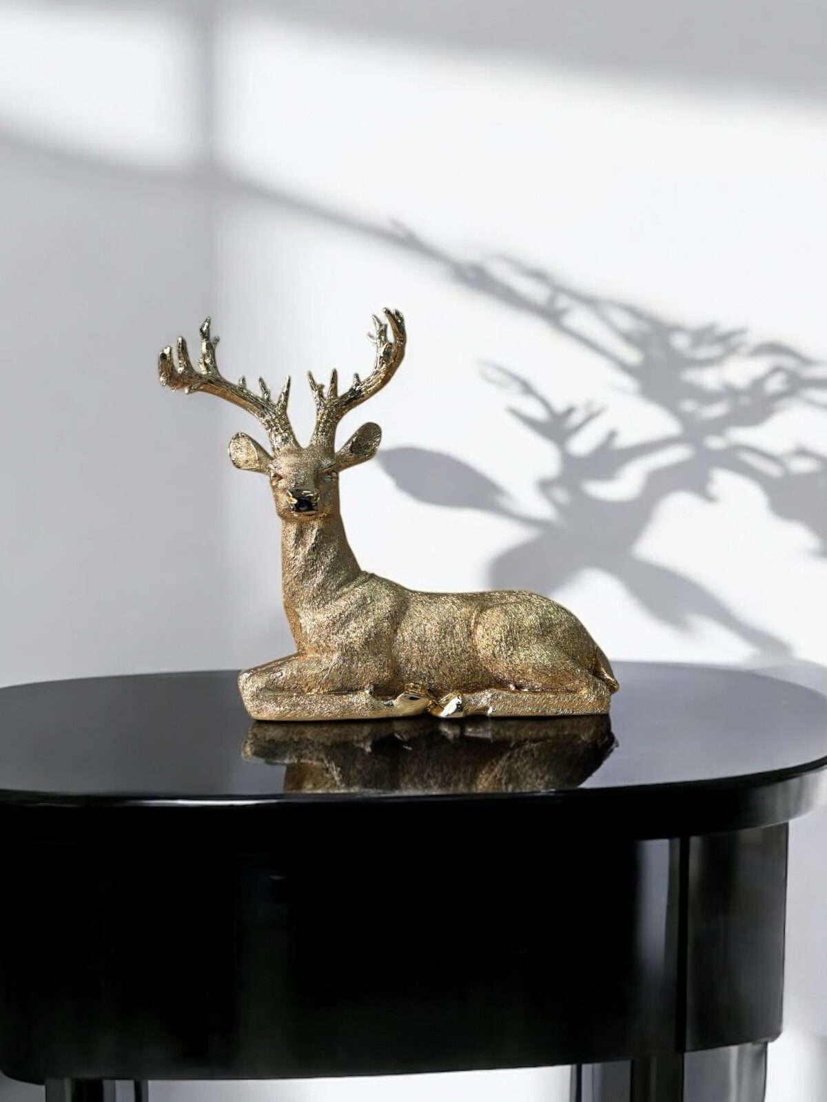 Ekselans EK-303 - Gouden Herten Beeld – 40 x 40 cm – Luxe Decoratie – Klassiek & Stijlvol Design - Afbeelding 2