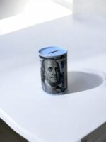 Ekselans CK-033 – Spaarpot van Blik met Dollarprint – 8 cm x 12,5 cm - Metaal – Stevige Spaarpot voor Kinderen & Volwassenen