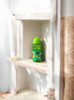 Ekselans EK-327 - Groene Kinderdrinkfles met Hartjesdesign en Ingebouwd Rietje – 6 cm x 16 cm