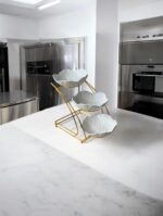 Ekselans EK-540 - Gouden Standaard met 3 Witte Schaaltjes – Bladmotief – ø 20 cm - 32 x 36 cm