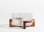 Acacia - Geribbelde Glazen Kom met Acaciahouten Houder – Snackkom - Rond – 24,5 x 19,8 x 13,2 cm – Serveerschaal voor Salades, Snacks, Fruit of Decoratie